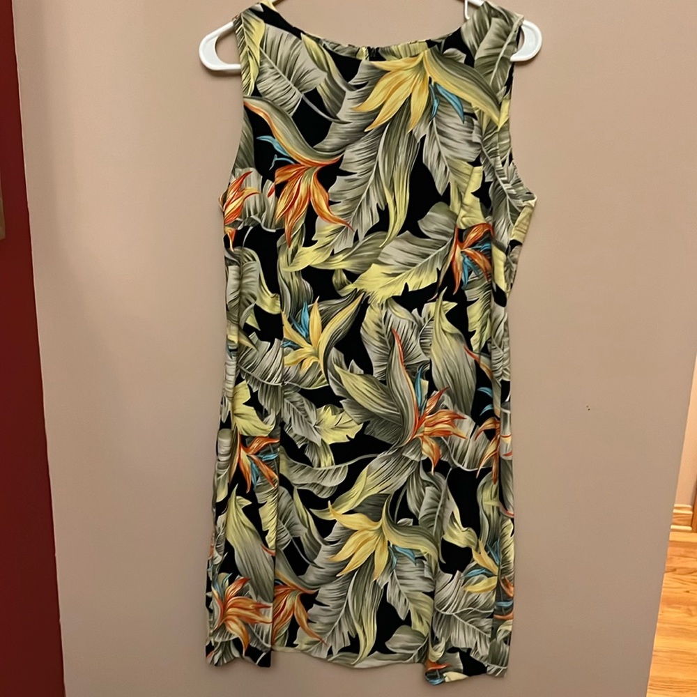 AGB Sleeveless dress   BEAUTIFUL CONDITION  smoke free home